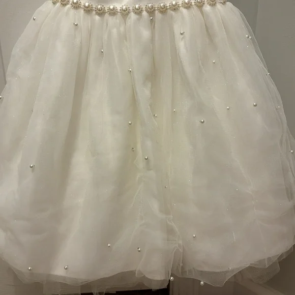 Cute sparkly kid dress - Picture 2 of 6